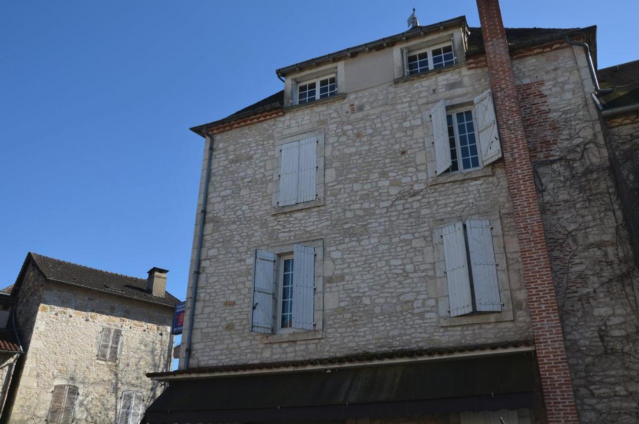Auberge Du Puits Souillac Buitenkant foto